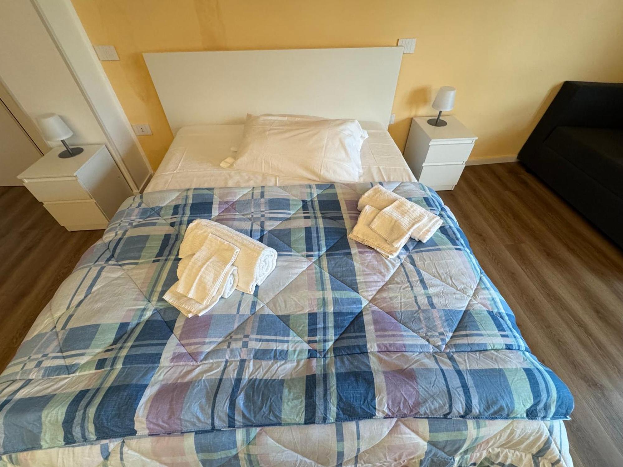 La Vecchia Stazione B&B ヴァスト エクステリア 写真
