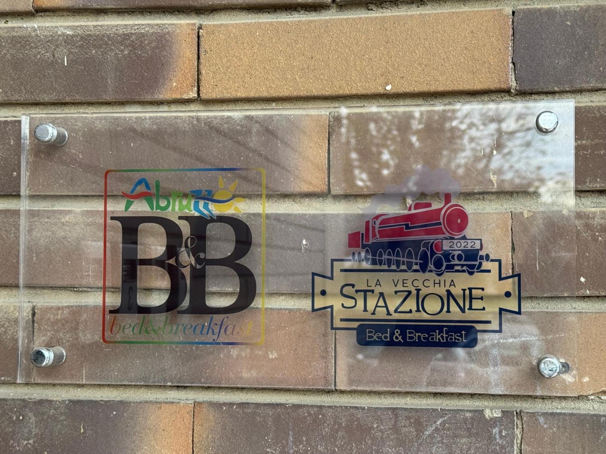 La Vecchia Stazione B&B ヴァスト エクステリア 写真